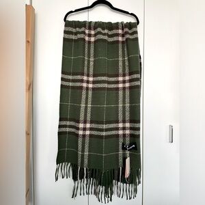 Fabrique plaid oversized scarf / wrap